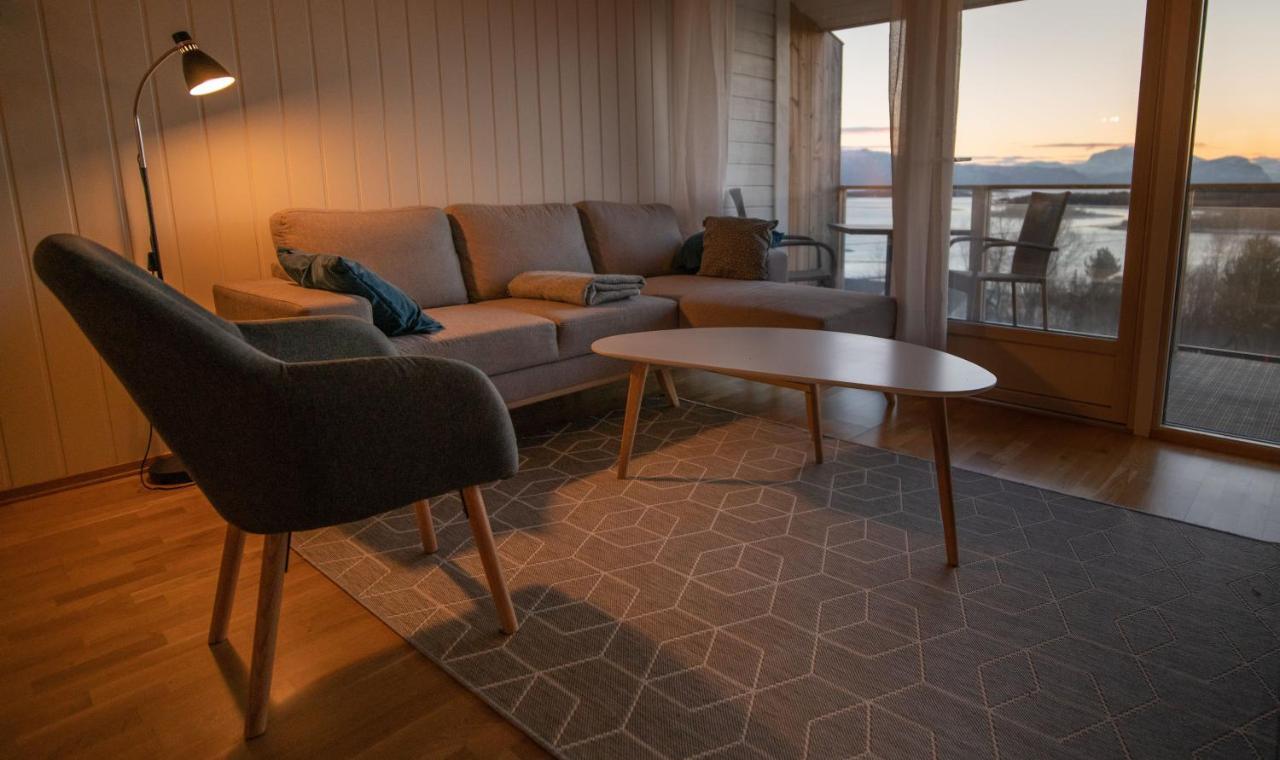 Appartement Destination Senja - Stonglandseidet Extérieur photo